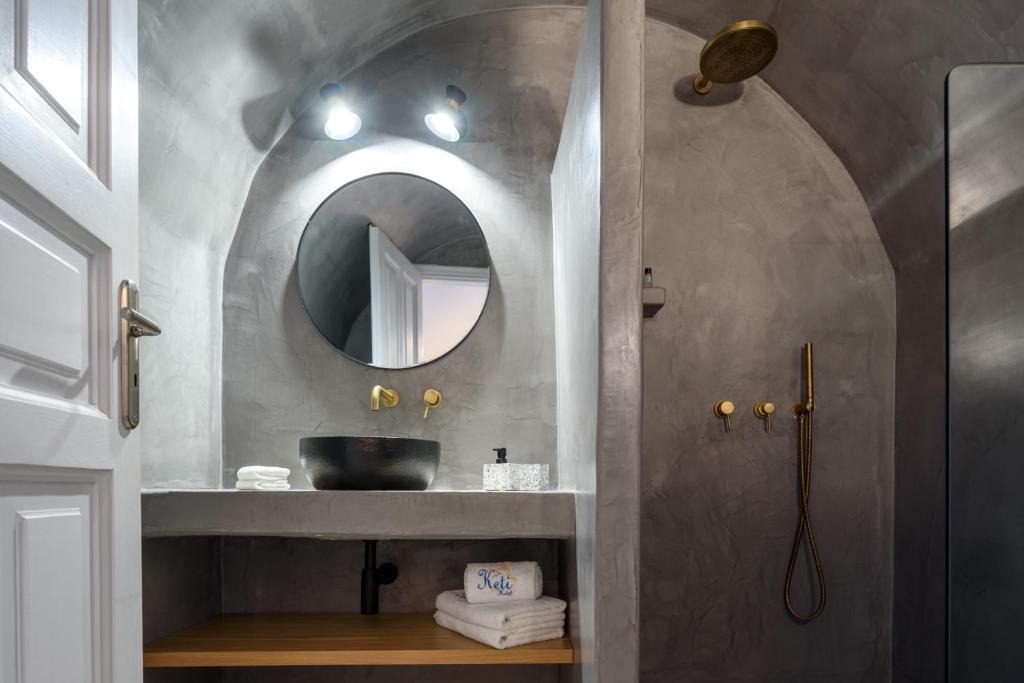 Koupelna v ubytování Keti Hotel