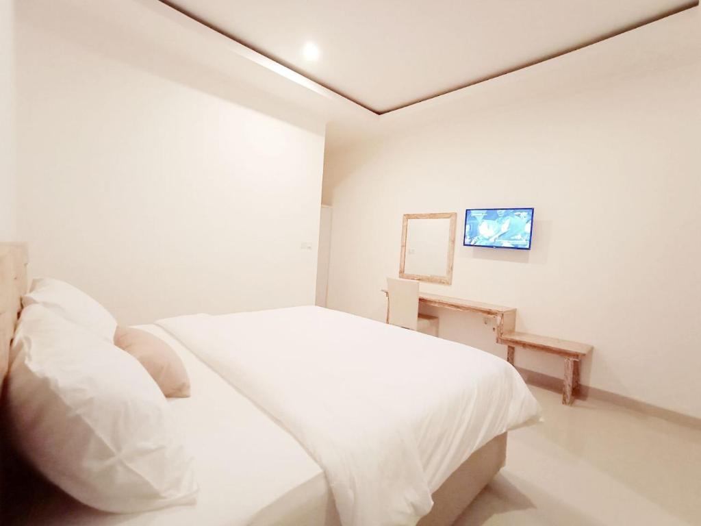 Berawa Dini Guesthouse - 17