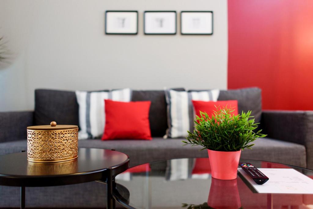 Posedenie v ubytovaní M&D Luxury Suites in central Athens