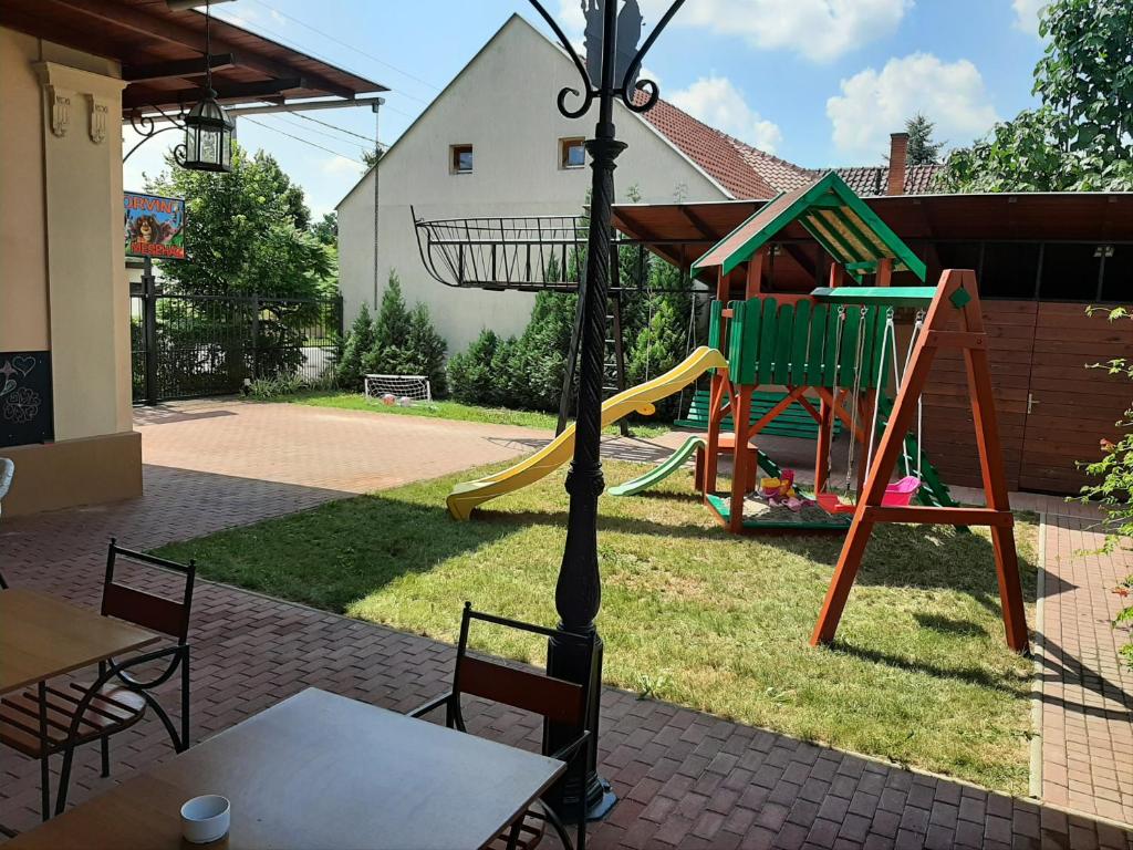 Detský kútik v ubytovaní Gyulai Meseház Apartman