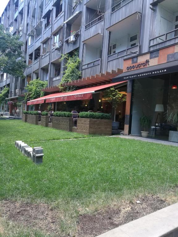 لابی و فضای عمومی Luxary apartment near opera & Cascade! - تصویر ۵