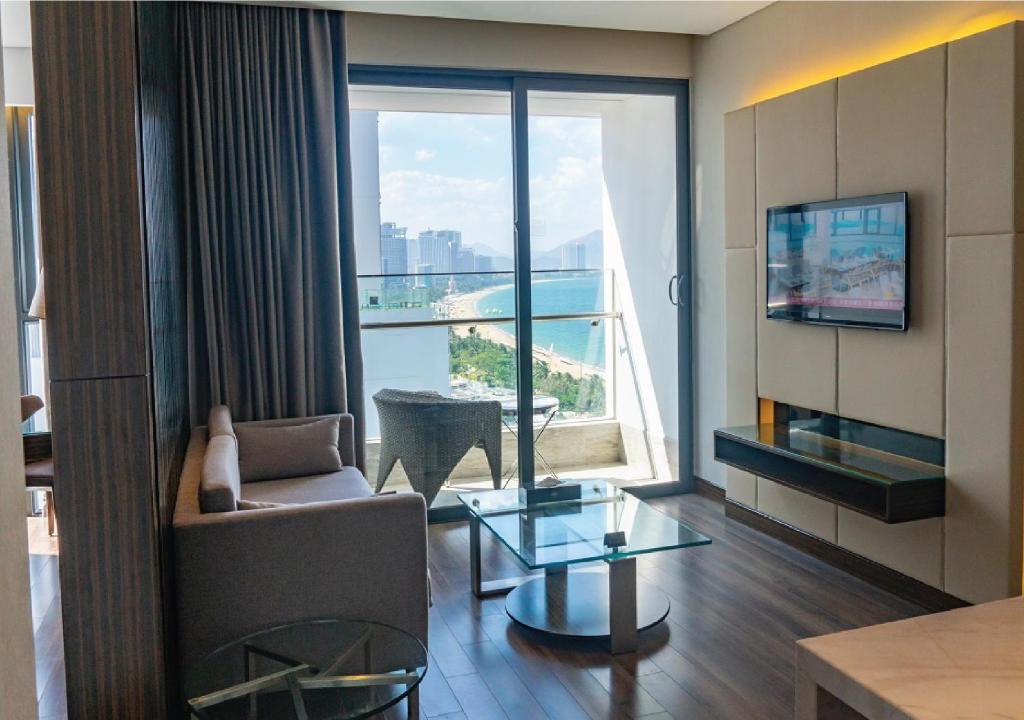 Suite Gia Đình Có Tầm Nhìn Ra Biển Và Ban Công
