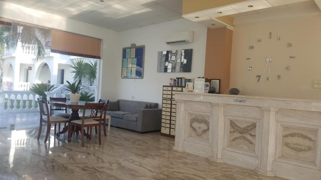 Posezení v ubytování Mariana Hotel
