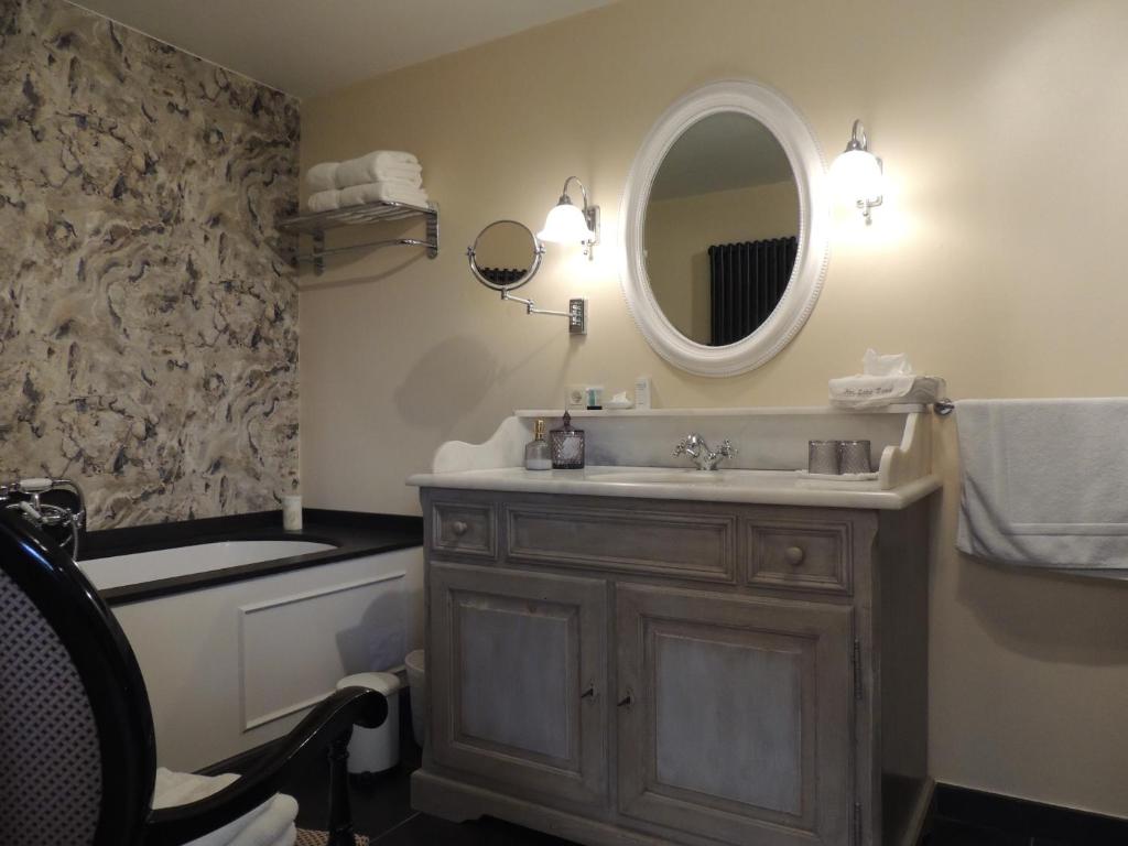 Koupelna v ubytování Bed & Breakfast Het Zilte Zand - luxe ontbijt - gratis parking - Westende Middelkerke
