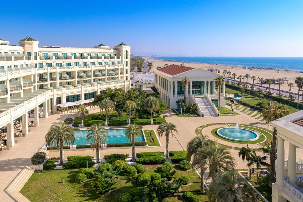 an aerial view of the resort and the beach at Las Arenas Balneario Resort in Valencia