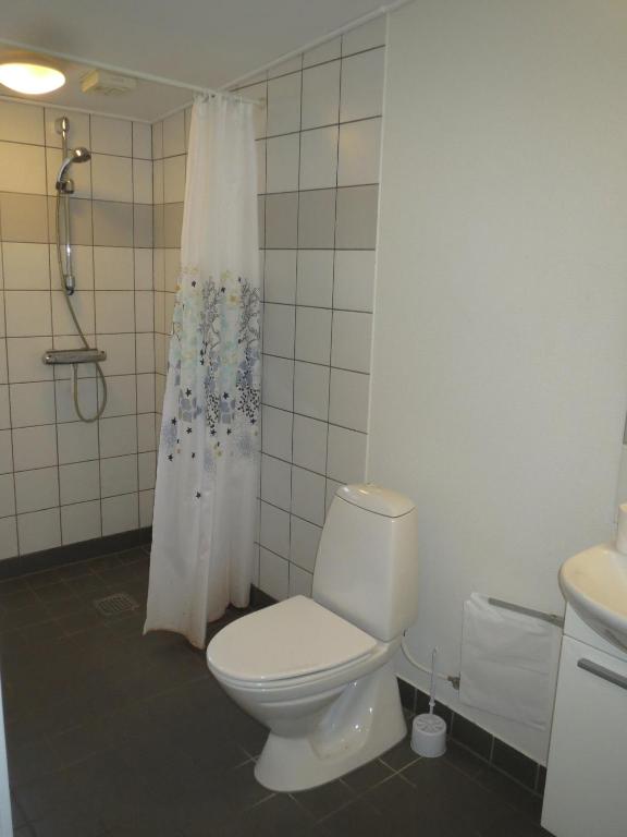 Koupelna v ubytování Danhostel Rebild