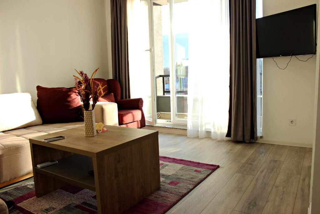 VIP Apartments - Two-Bedroom Apartment