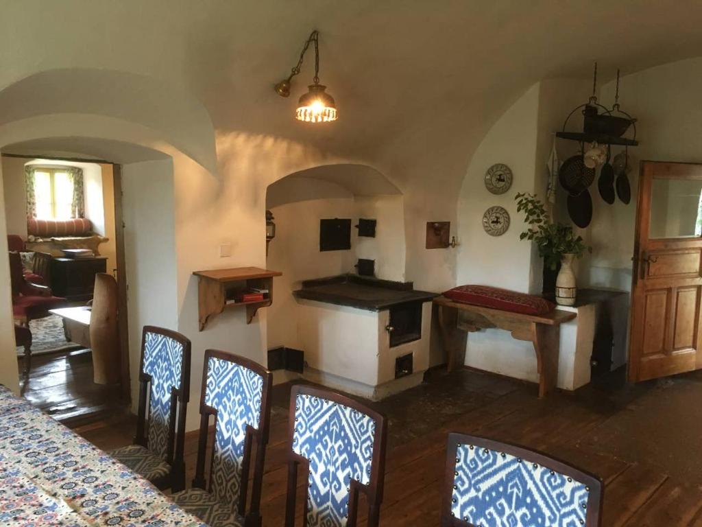 Kuchyň nebo kuchyňský kout v ubytování Chalet Hinterbreiteneben