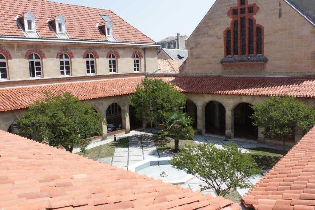 Hotel Saint Louis Beaulieu - Bordeaux - Resim 13