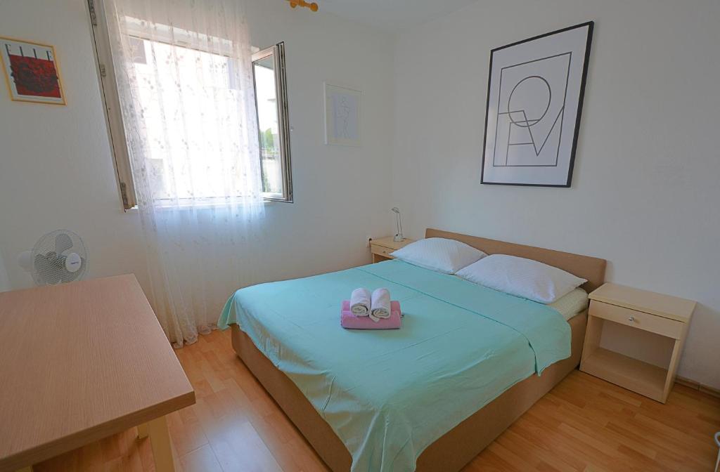 ꕥ ROOMS SUNCE, Family choice, Best Panoramic view, Supetar Island Brac - Habitación Doble Con Baño Compartido