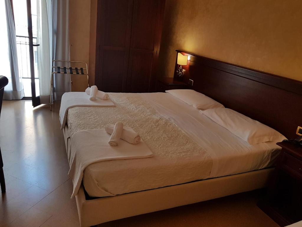 Hotel Paradiso Delle Madonie - Chambre Double Ou Lits Jumeaux
