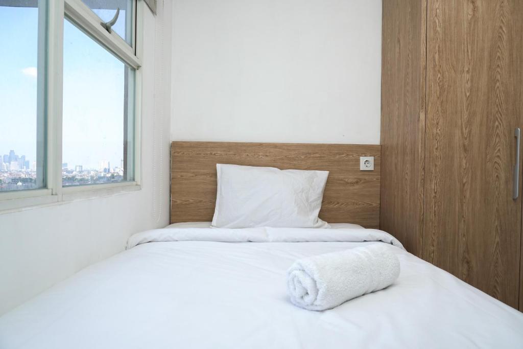 Wonderful 2BR Apartment at Belmont Residence Puri By Travelio - Appartamento Con 2 Camere Da Letto