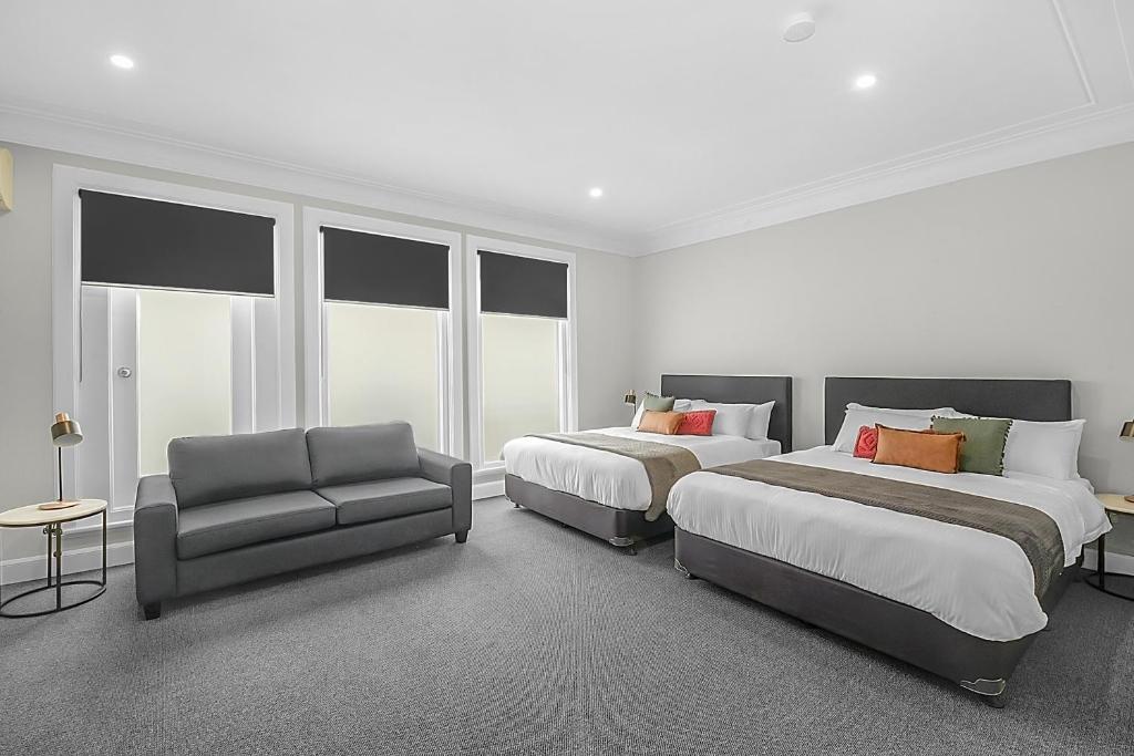 Horse and Jockey Hotel Homebush - Resim 1