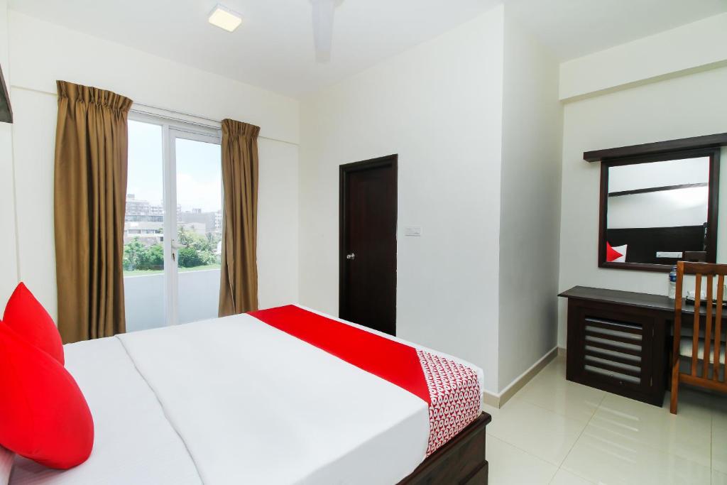 Postel nebo postele na pokoji v ubytování Hotel Nelly Marine