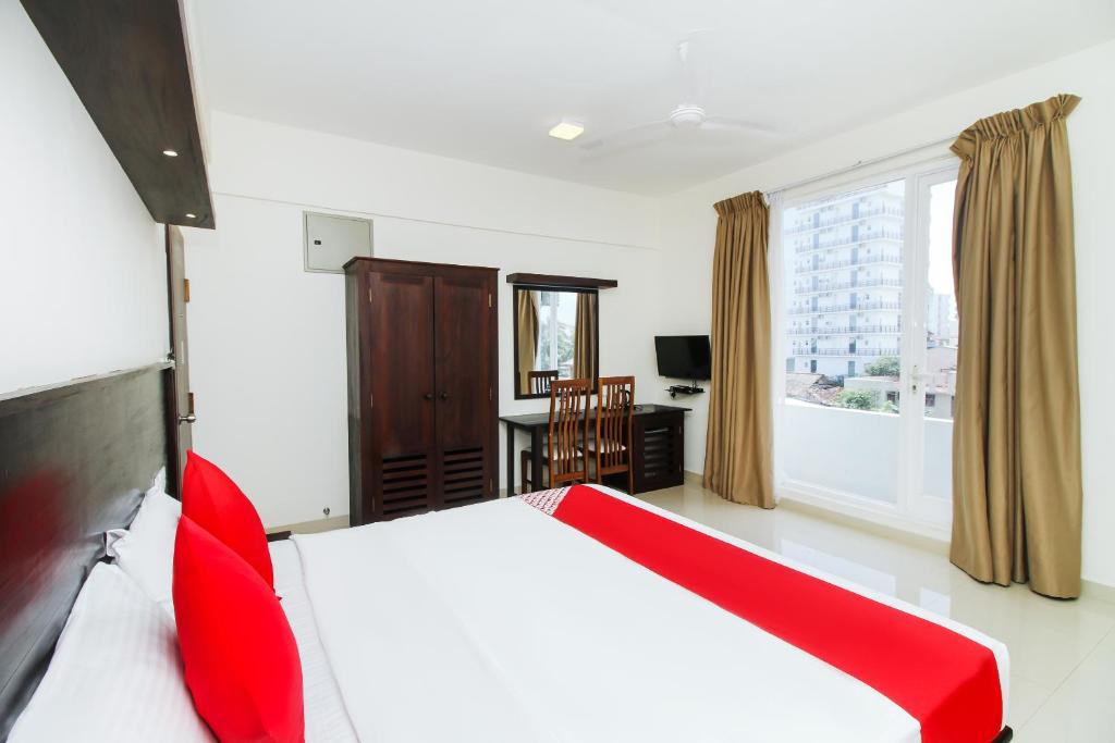 Postel nebo postele na pokoji v ubytování Hotel Nelly Marine