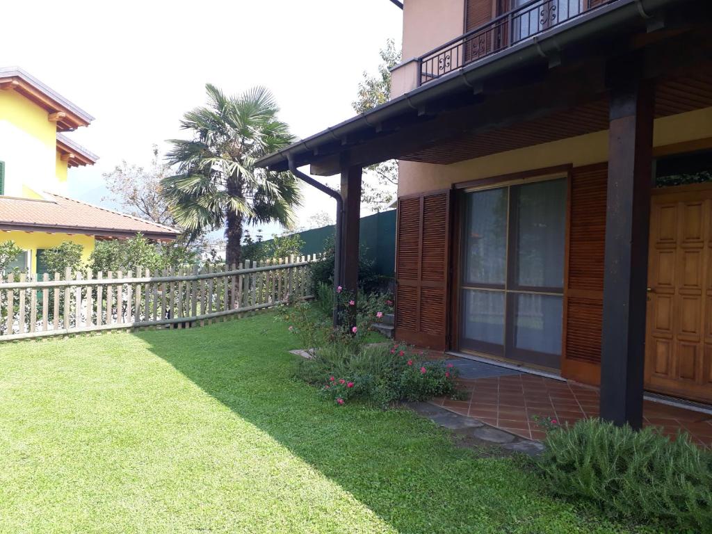 Ogród w obiekcie Casa Simone