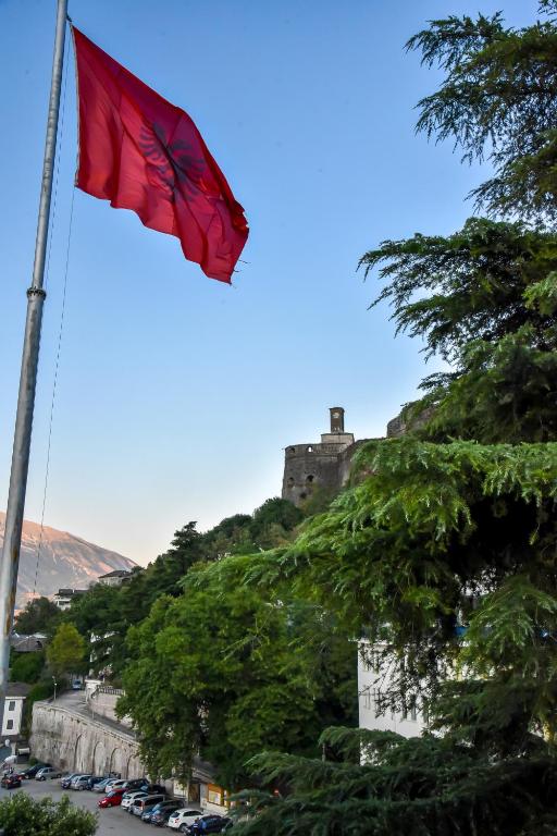 Hotel Sofra - Image 1