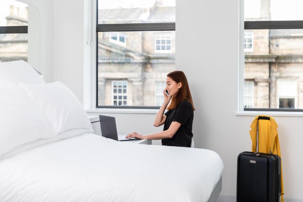 YOTEL Edinburgh - Premium Queen