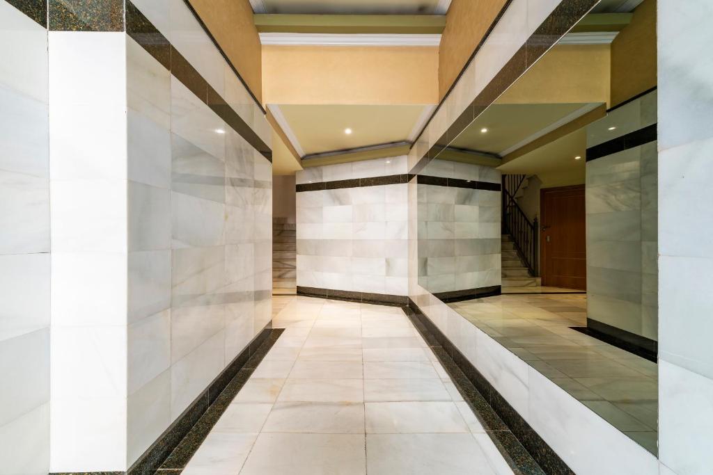 MD Abastos Center, Valencia – Updated 2023 Prices