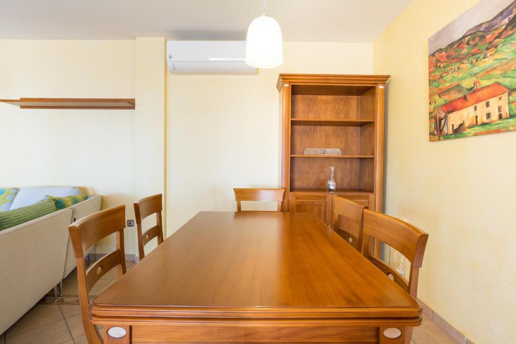 Posedenie v ubytovaní LU&CIA VILLA CANDADO