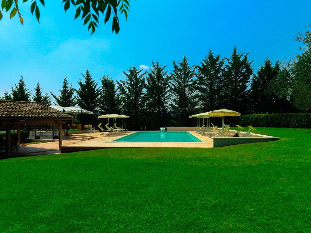 Basen w obiekcie Il Casino di Remartello lub w pobliżu