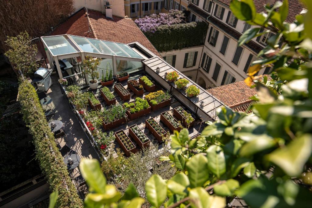 Pemandangan dari udara bagi Hotel Milano Scala