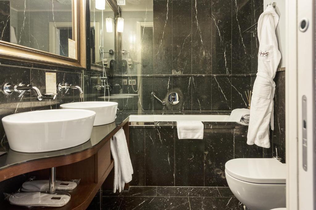 Koupelna v ubytování Hotel Milano Scala