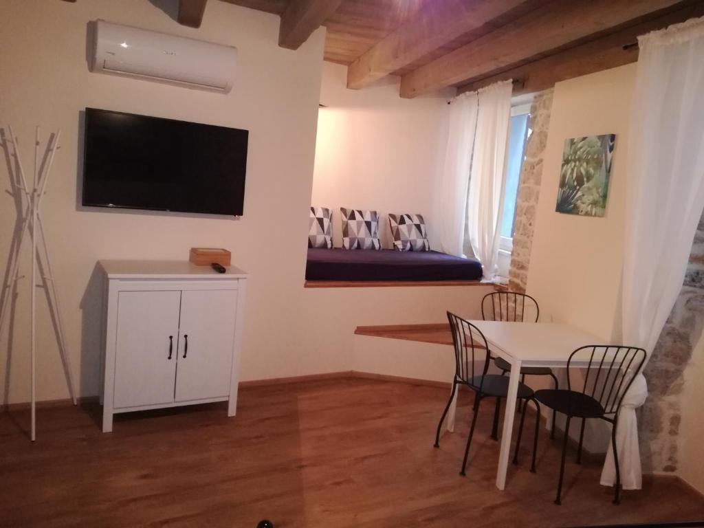 GG art aparments - MATURAMENTO DELLA STUDIO