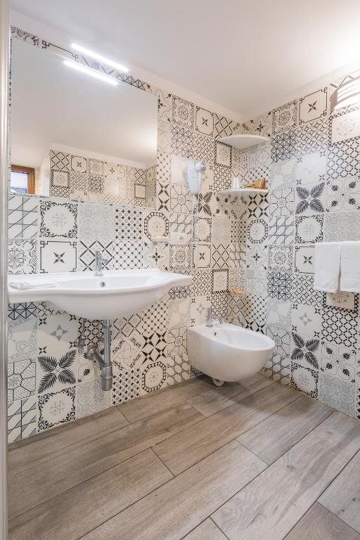 Villa Elisa Holiday Home - 4