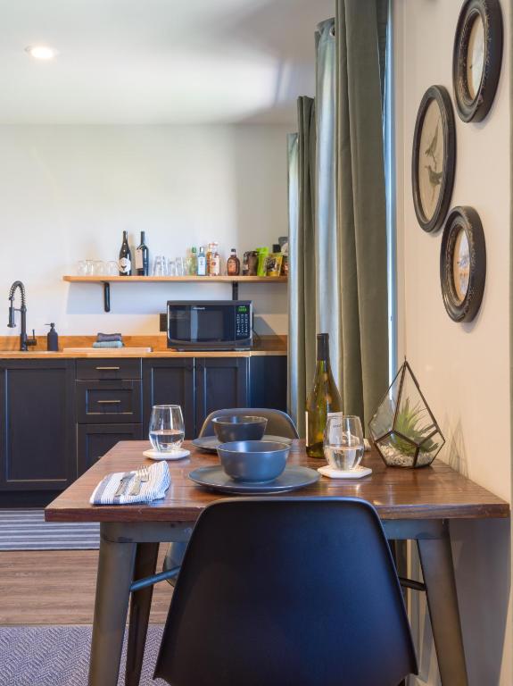 THE INN DOWNTOWN - Portsmouth, NH - Estudio Superior
