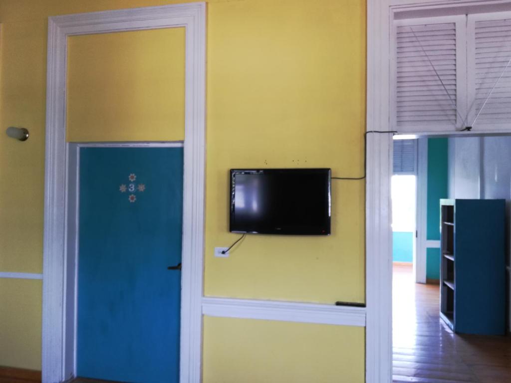 TV a/nebo společenská místnost v ubytování Park Hostel