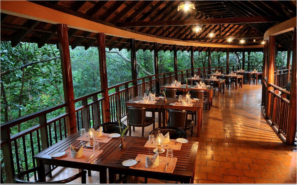 Restaurace v ubytování Vythiri Resort