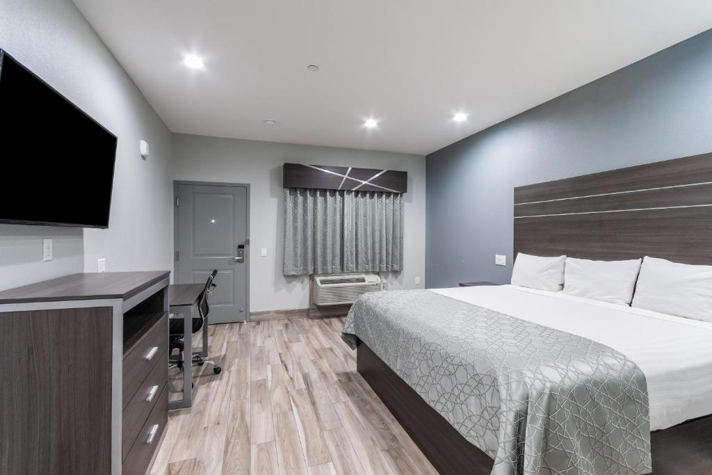 Americas Best Value Inn & Suites Northeast Houston Downtown I-610 - Cama King