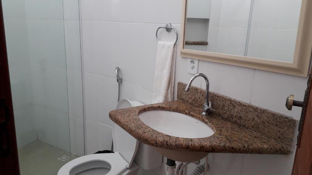 Koupelna v ubytování Hotel Ponta de Areia