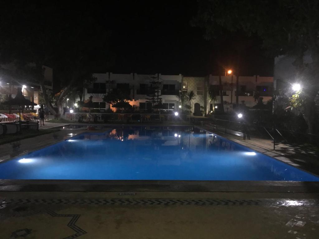 Bazén v ubytování Hotel Al Khaima nebo v jeho okolí