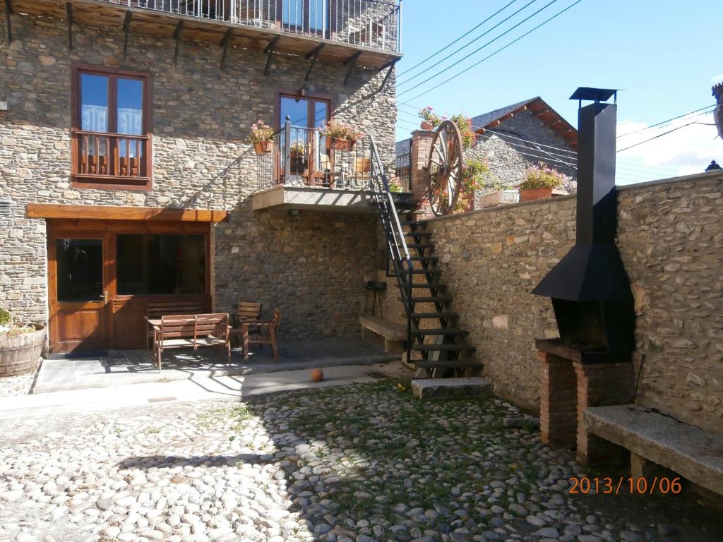 Budova, kde se the country house nachází