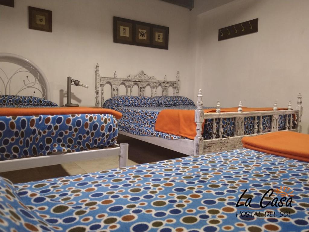 Postel nebo postele na pokoji v ubytování La casa de Hostal del Sol