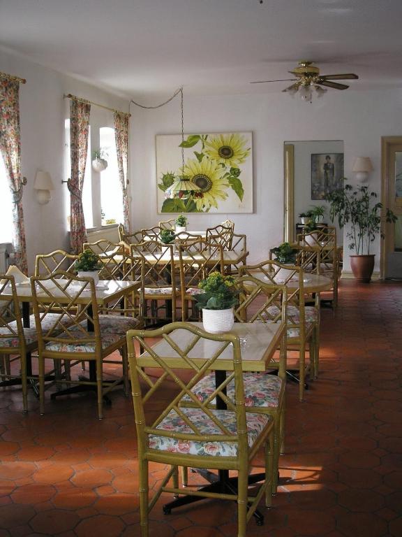 Restaurace v ubytování Hotel Chaplin