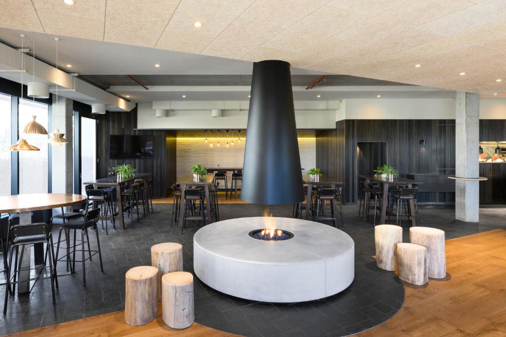 Restaurace v ubytování Little National Hotel Canberra