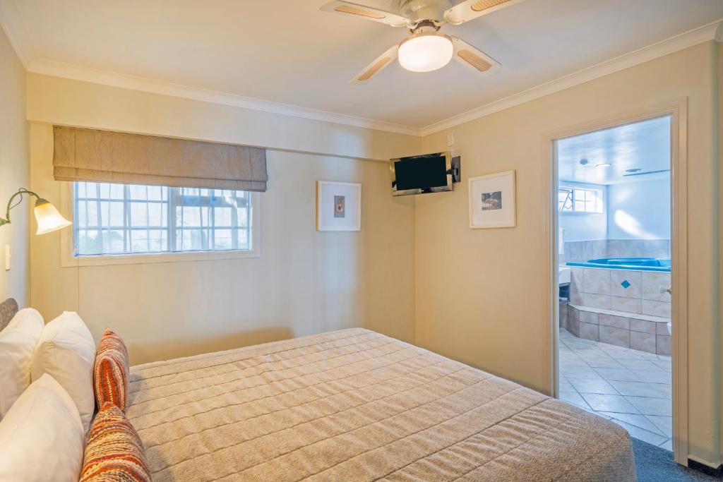 Silver Fern Rotorua Suites & Spa - Resim 25