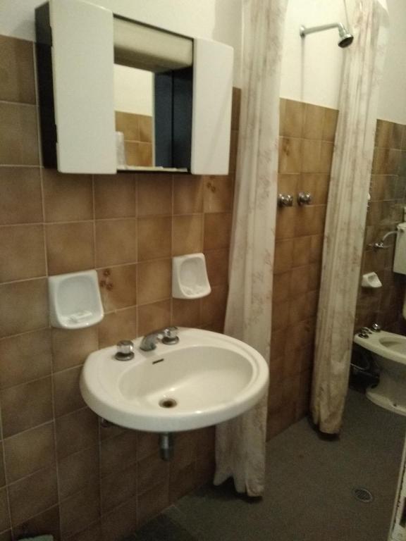 Koupelna v ubytování Hotel Niagara