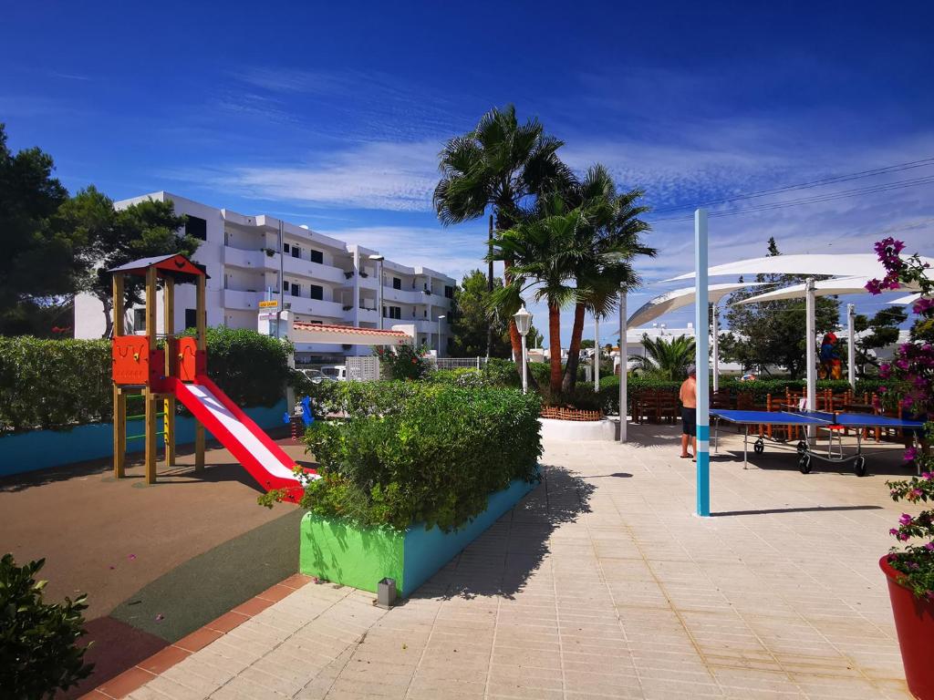 Camelina Suites - Formerly Torrent Bay, Bahía de San Antonio ...