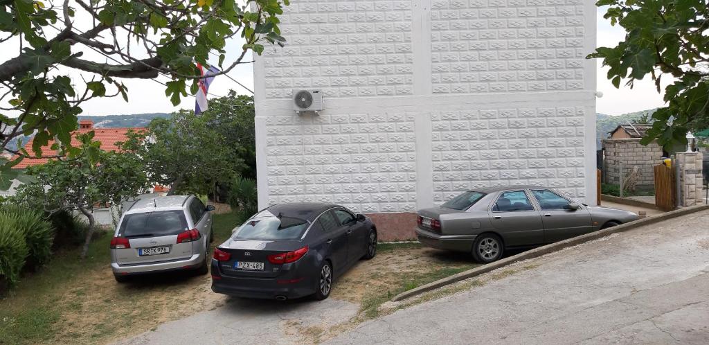 Fotografie z fotogalerie ubytování APARTMAN PAVE & ILIJA jr v destinaci Lopar