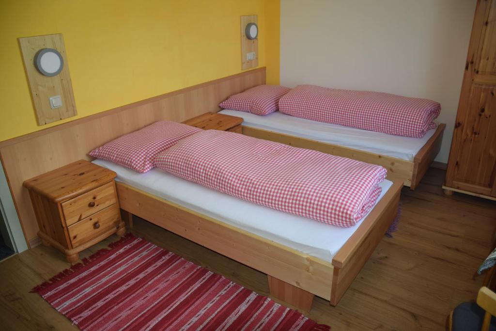 Postel nebo postele na pokoji v ubytování Haus Valentin