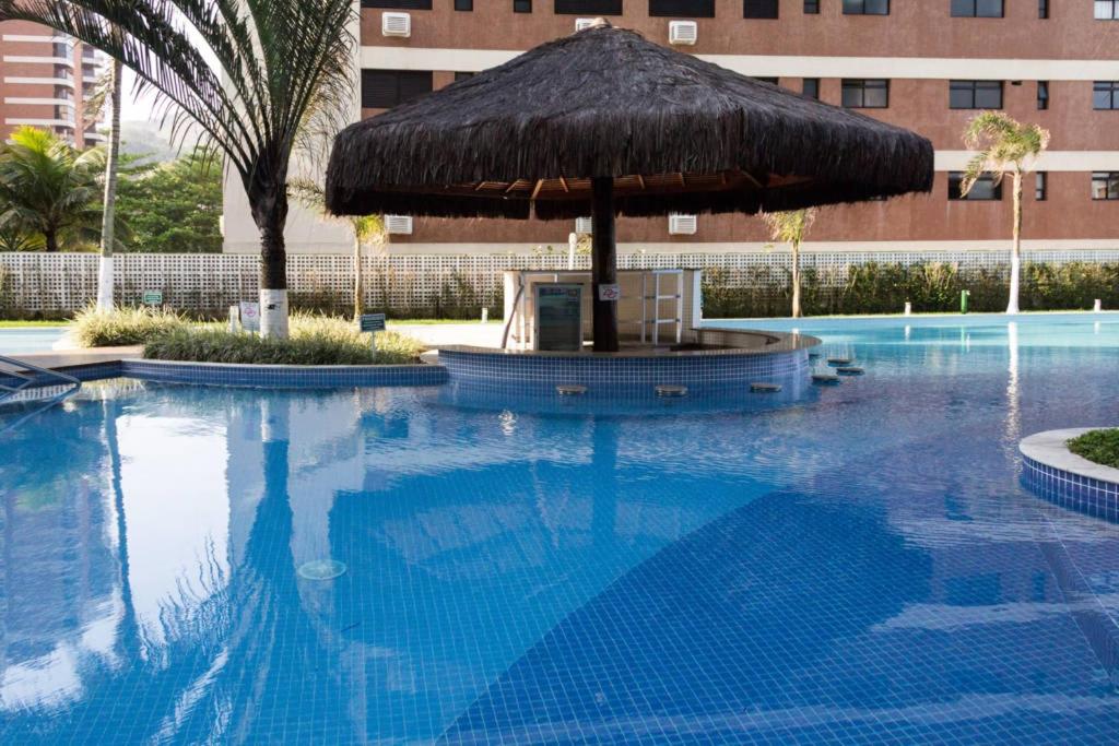  Lindo apartamento frente para o mar
