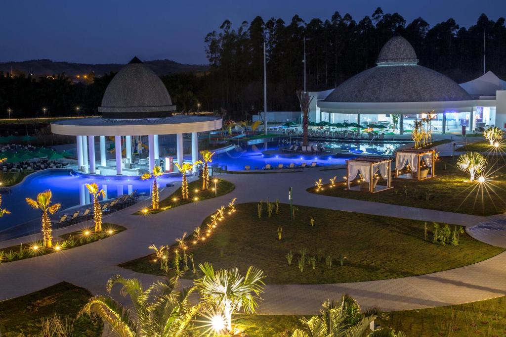 Bazén v ubytování Jardins de Jurema Convention & Termas Resort nebo v jeho okolí