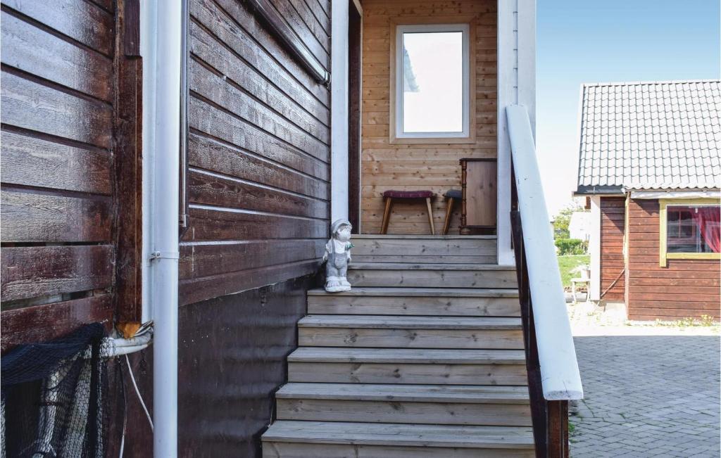 Fotografie z fotogalerie ubytování 3 Bedroom Awesome Apartment In Giske v destinaci Gjuv