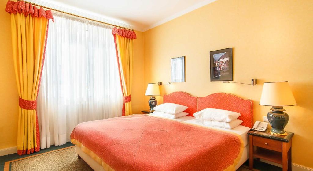 
Deluxe Double or Twin Room with Balcony
