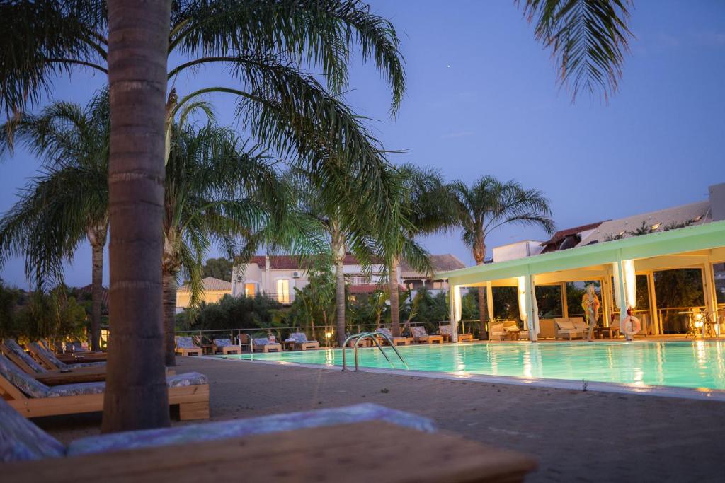 Zoe Seaside Resort, Gialova – Updated 2024 Prices