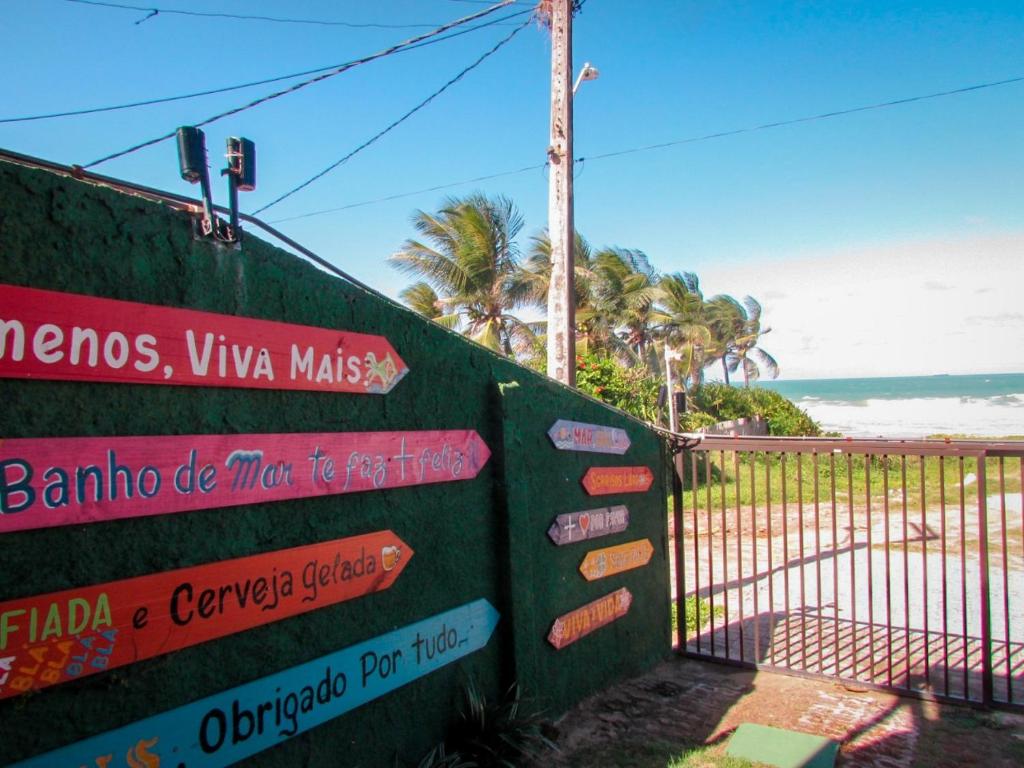  Apartamentos Condominio a Beira Mar